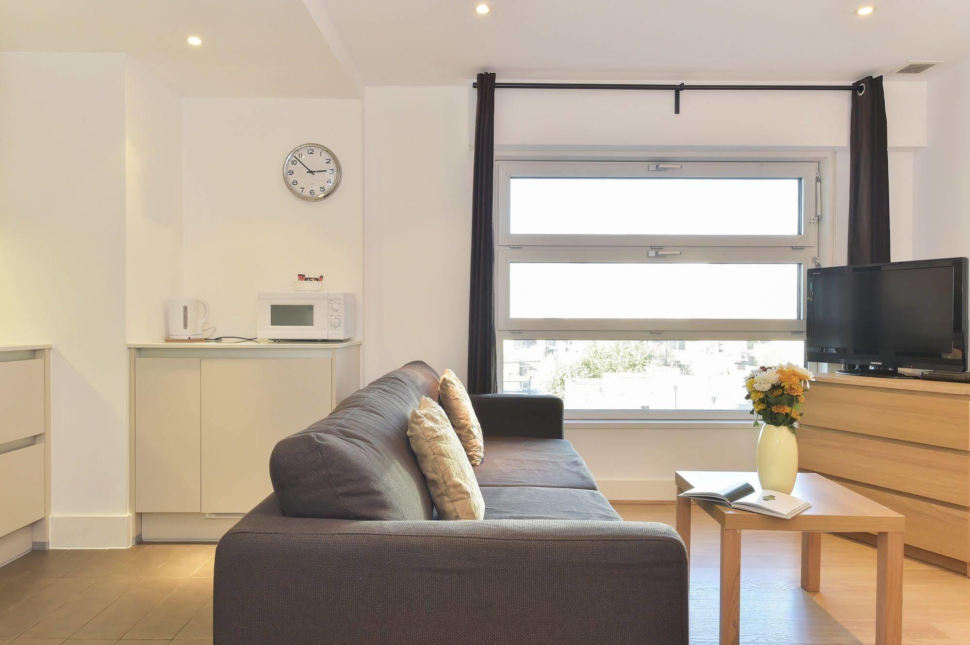 Beautiful 4-Bedroom Flat In London Bridge/Borough! المظهر الخارجي الصورة